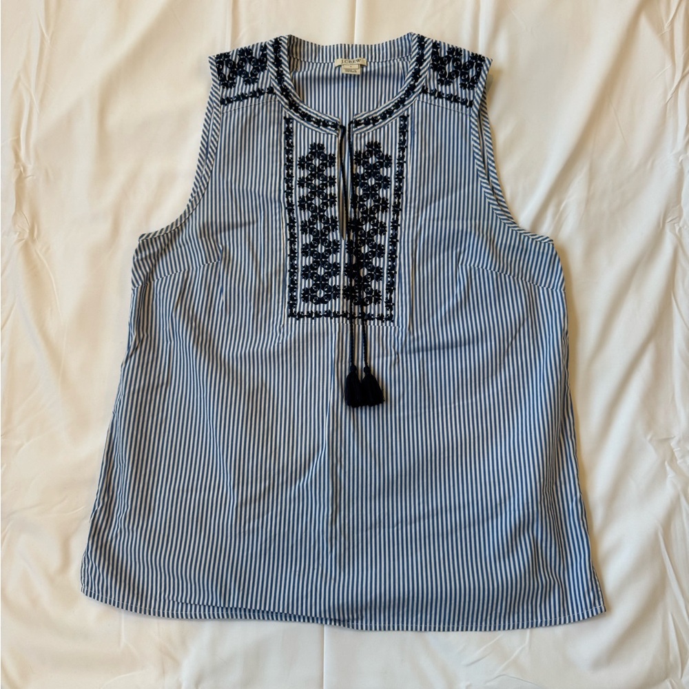 women’s j.crew blue and white striped top